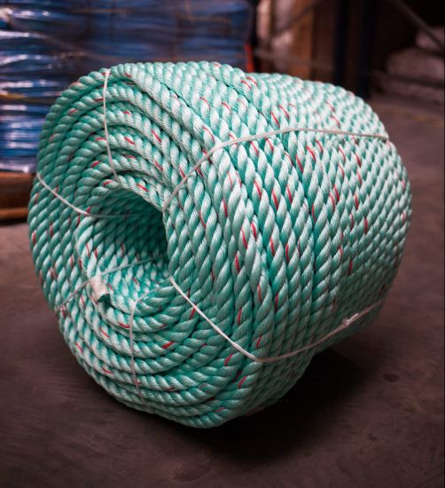 Cable de polietileno verde de 8 mm con manchas rojas (bobina de 220 m)
